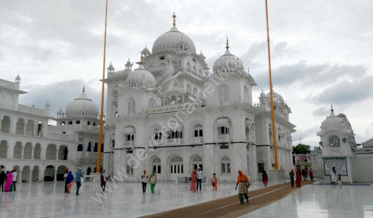 Read more about the article तख्त श्री हरमंदिर साहिब जी का इतिहास  || History of takhat shri harmandir sahib ji