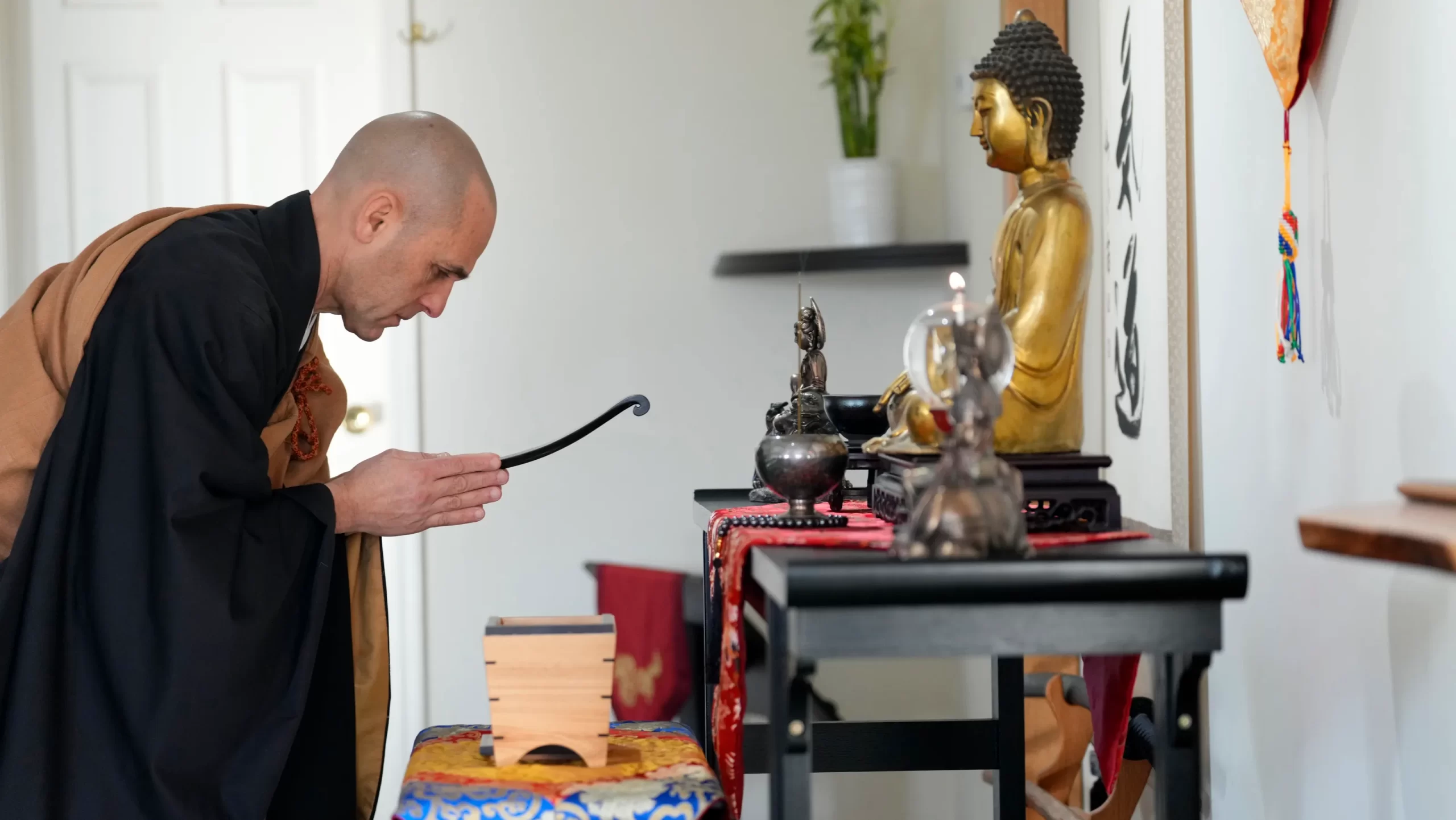 You are currently viewing अमेरिका में ज़ेन बौद्ध धर्म की कहानी – Zen buddhism in america story