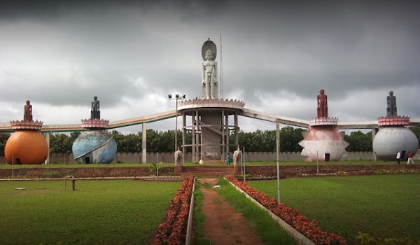 You are currently viewing नवग्रह जैन मंदिर का इतिहास – History of navagraha jain temple