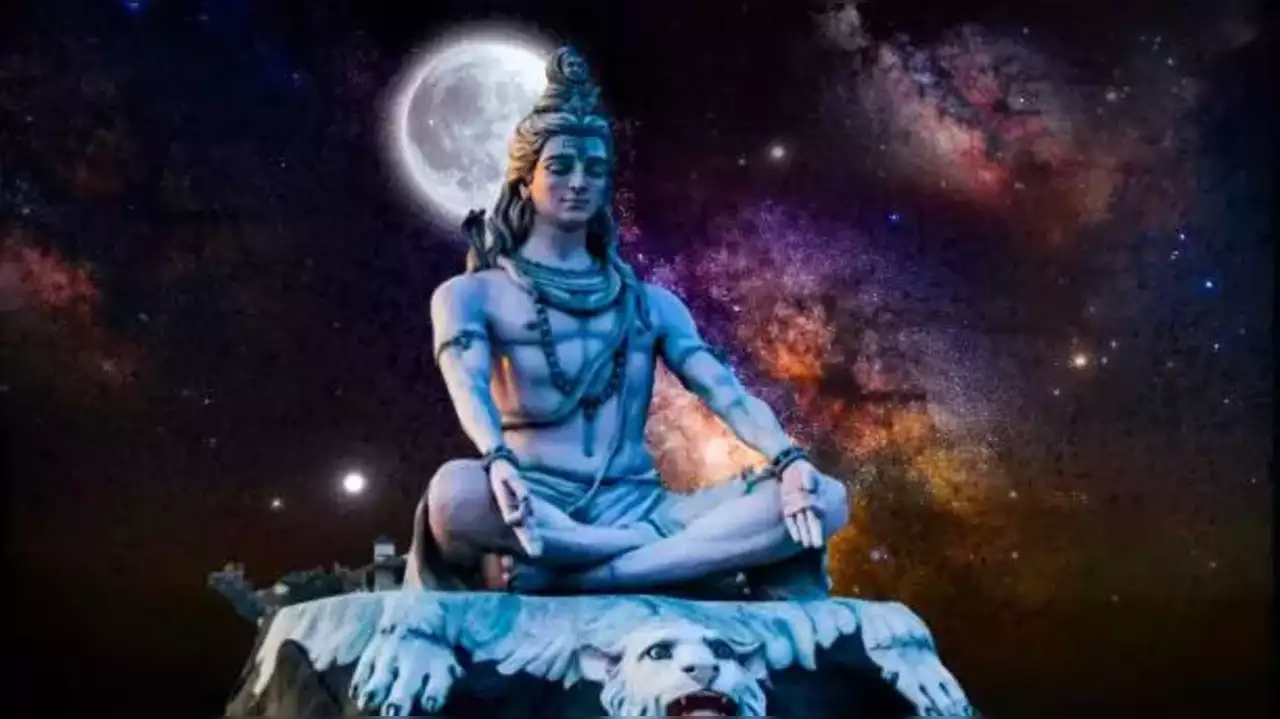 You are currently viewing साल 2024 की पहली शिवरात्रि कब है, जानिए तिथि, पूजा विधि और शुभ मुहूर्त के बारे में – When is the first shivratri of the year 2024, know about the date, worship method and auspicious time