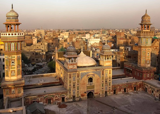 वजीर खान मस्जिद का इतिहास - History of wazir khan mosque
