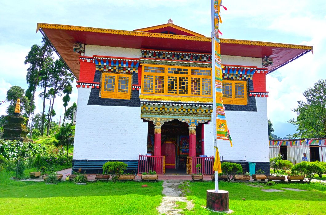 संगाचोएलिंग मठ का इतिहास - History of sangachoeling monastery