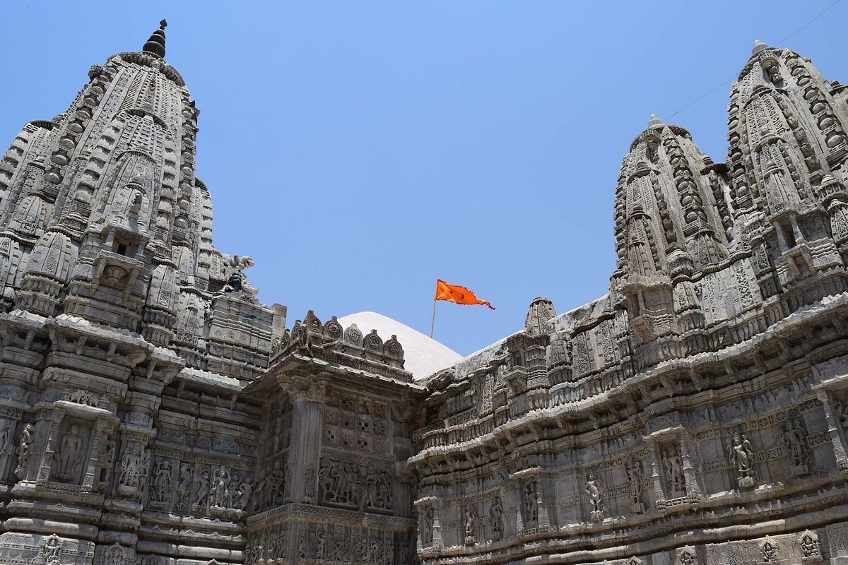 केसरियाजी मंदिर का इतिहास - History of kesariyaji temple