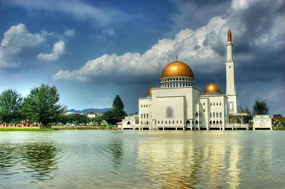 पुचोंग पेरदाना मस्जिद का इतिहास - History of puchong perdana mosque