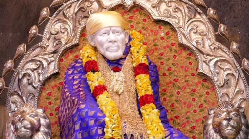 You are currently viewing पायी शिर्डी येतो साईनाथा – Pai shirdila yeto sainatha