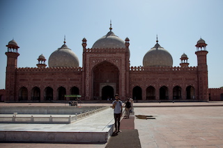 लाल मस्जिद का इतिहास - History of red mosque