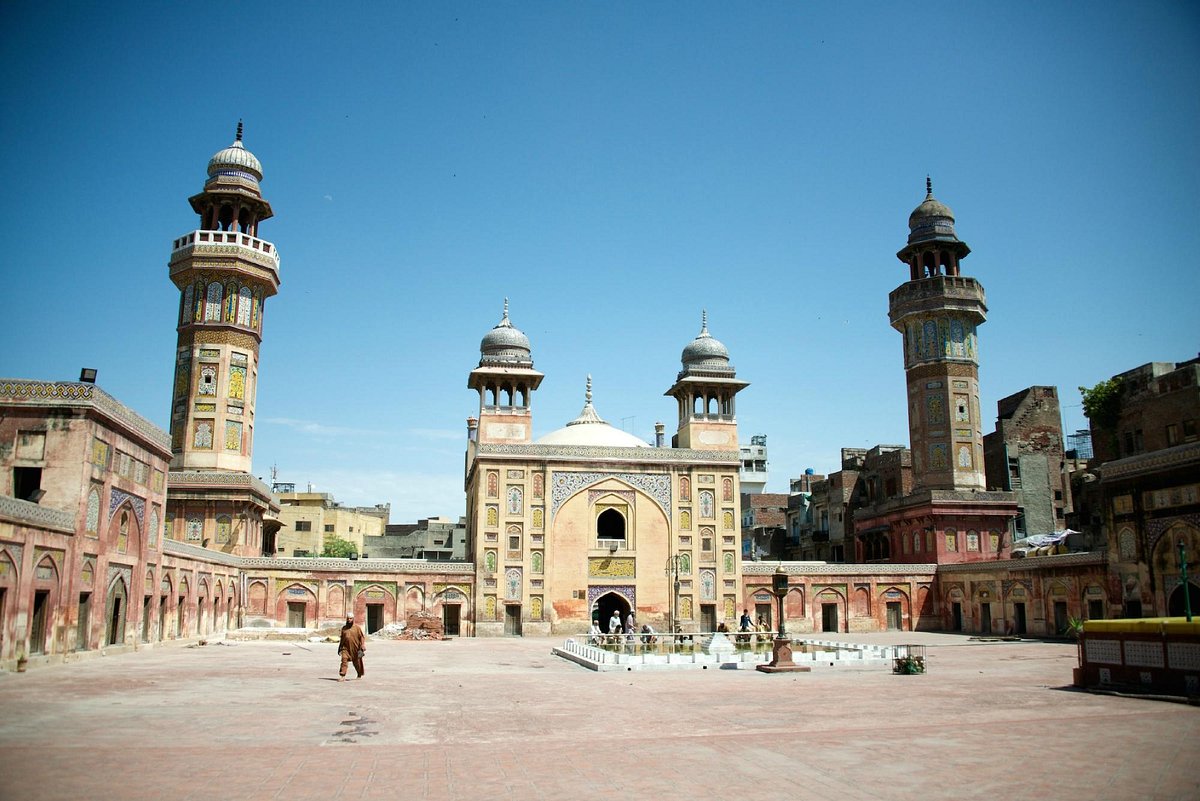 वजीर खान मस्जिद का इतिहास - History of wazir khan mosque