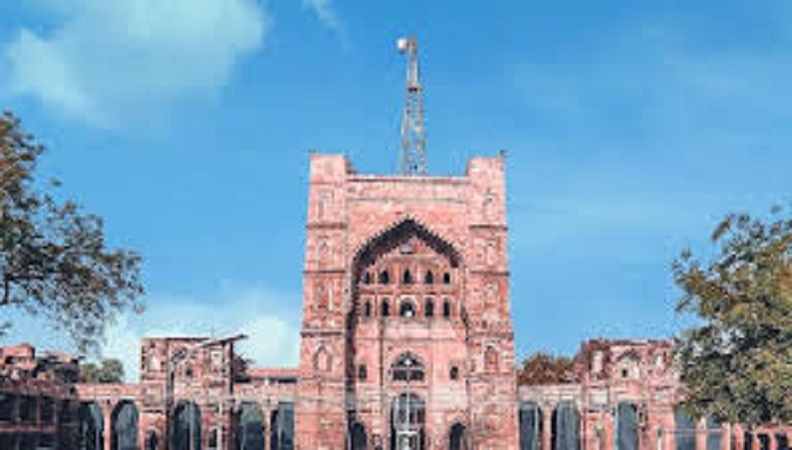 You are currently viewing शाही अटाला मस्जिद का इतिहास – History of shahi atala mosque