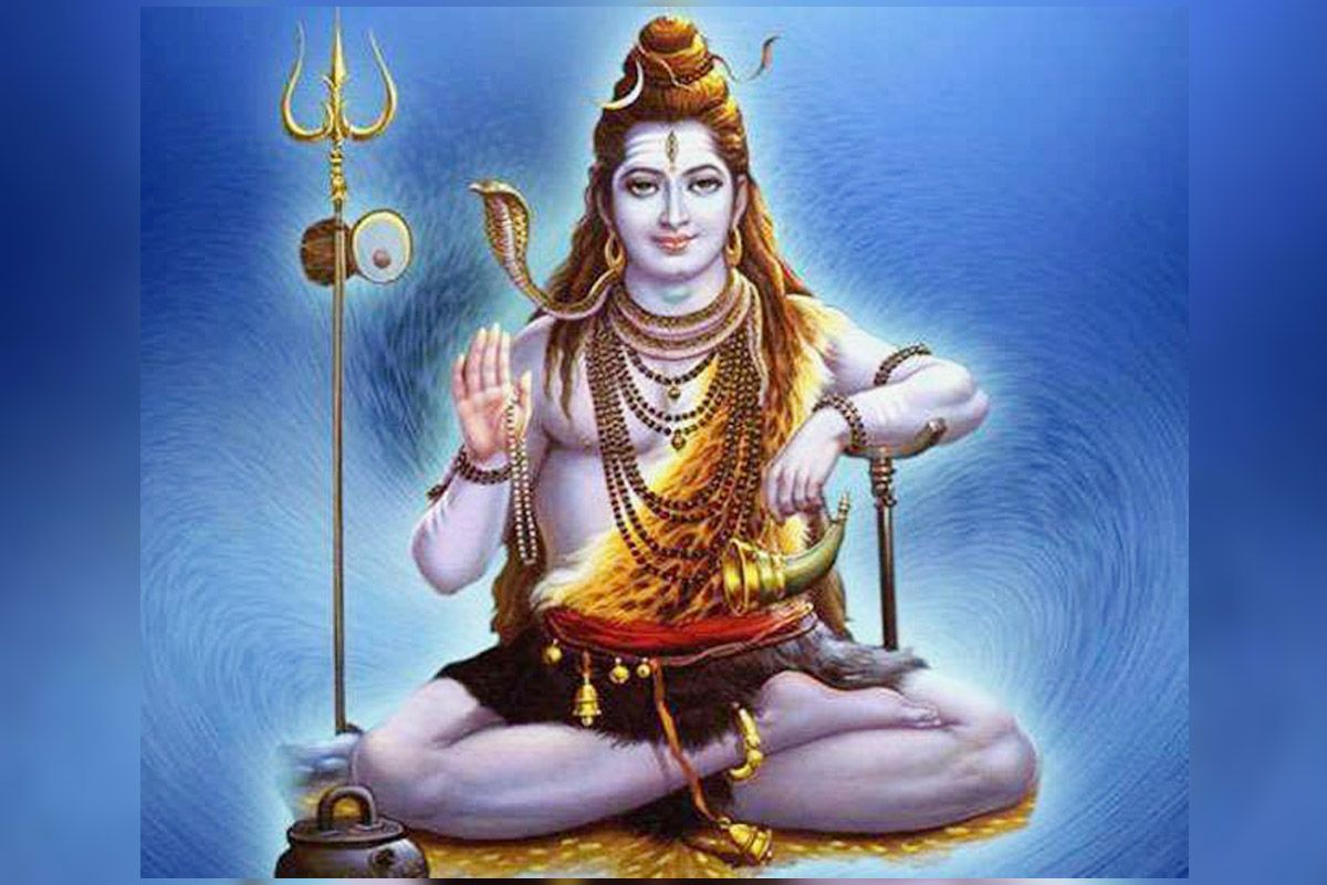 You are currently viewing जानिए इस साल सावन की शिवरात्रि किस दिन पड़ रही है और शिवलिंग पर जलाभिषेक का शुभ समय के बारे में – Know on which day of sawan shivratri is falling this year and about the auspicious time for jalabhishek on shivling