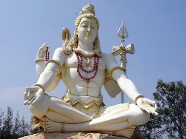 You are currently viewing जानिए इस साल कब रखा जाएगा गुरु प्रदोष व्रत, सही समय और विशेष योग के बारे में – Know when guru pradosh vrat will be observed this year, about the right time and special yoga