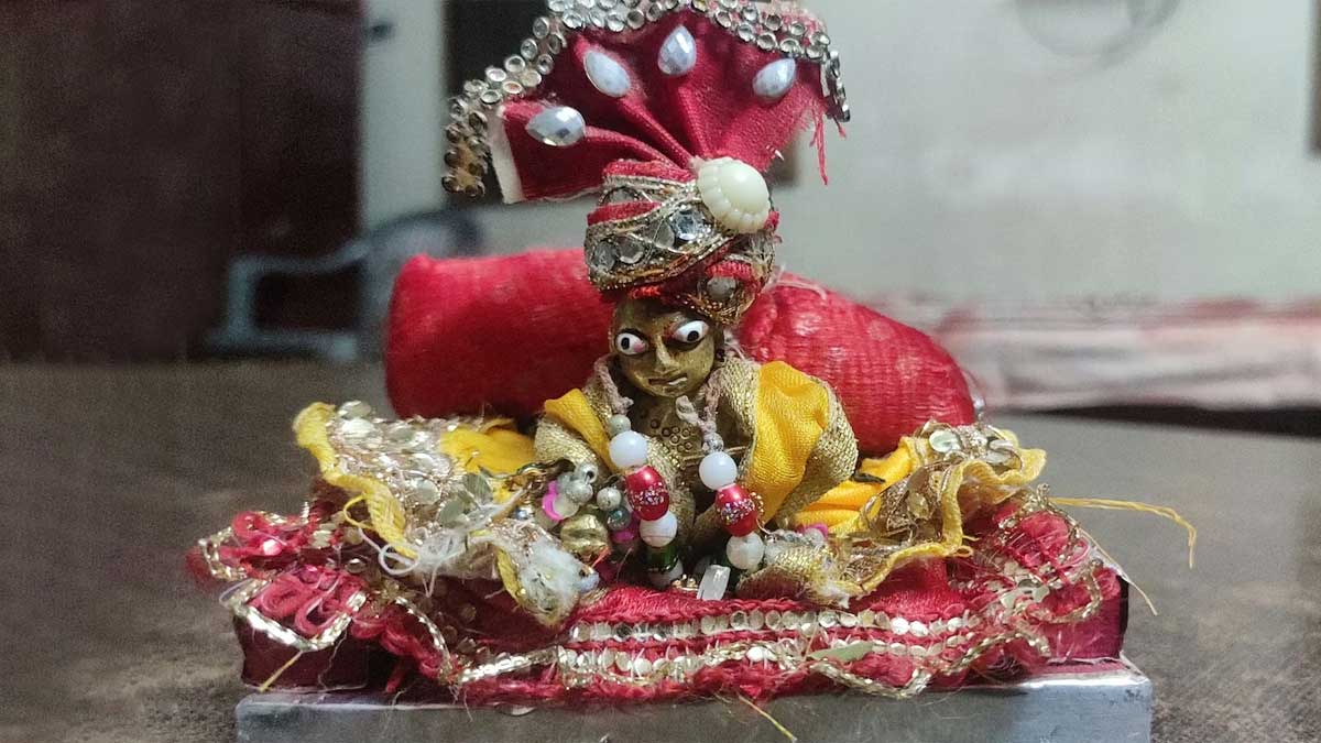 You are currently viewing जन्माष्टमी पर ऐसे करें अभिषेक, खिल उठेंगे लड्डू गोपाल – Do abhishek like this on janmashtami and laddu gopal will blossom