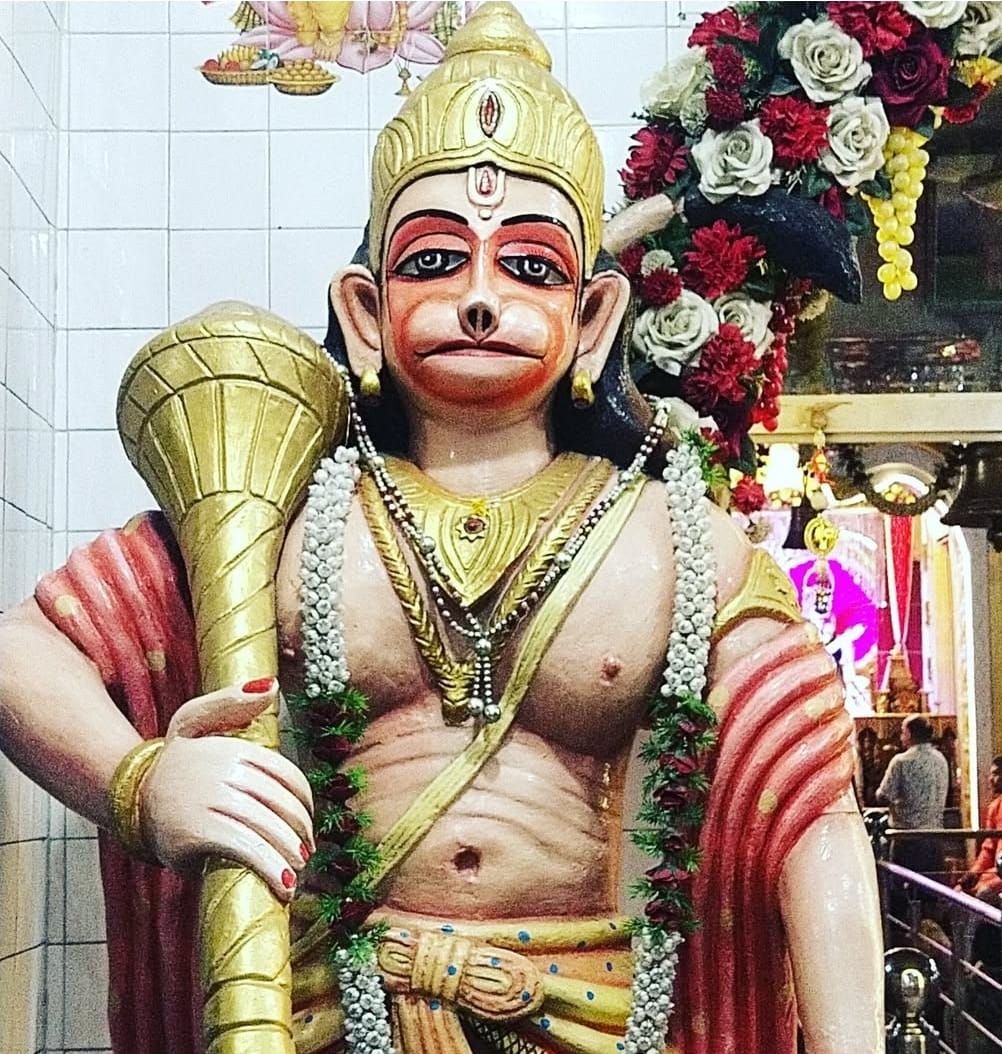 You are currently viewing हनुमान मंदिर में प्रार्थना कैसे करें